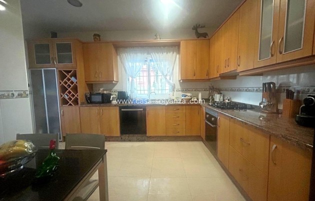 Resale - Villa - Orihuela Costa - Altos De Campoamor