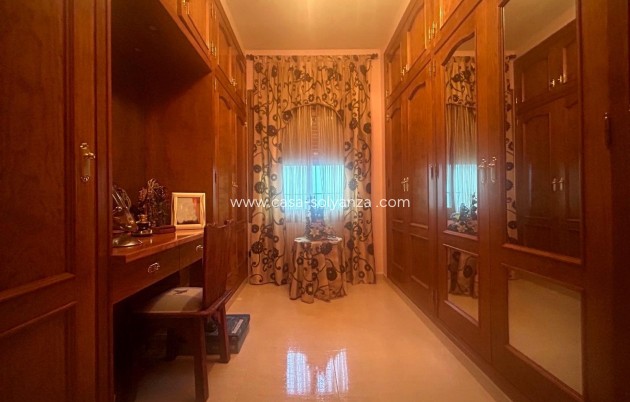 Resale - Villa - Orihuela Costa - Altos De Campoamor