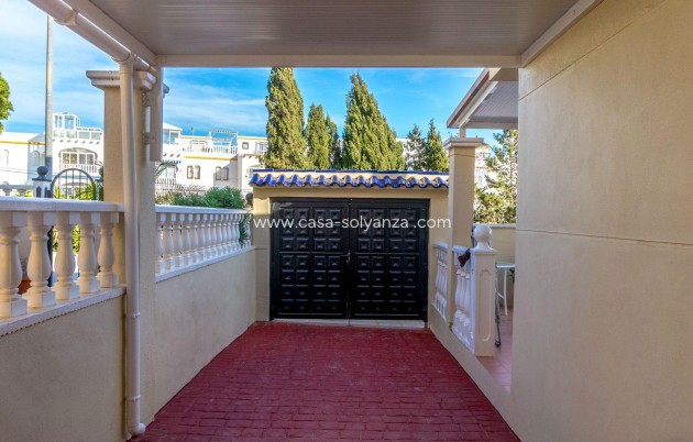 Herverkoop - Villa - Orihuela Costa - Las Filipinas
