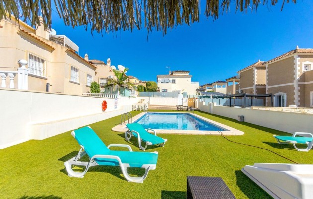 Herverkoop - Villa - Orihuela Costa - Las Filipinas
