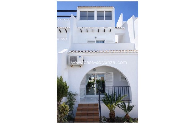 Resale - Townhouse - Ciudad Quesada