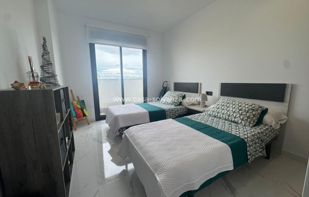 Herverkoop - Upper floor bungalow - Guardamar del Segura - El Raso