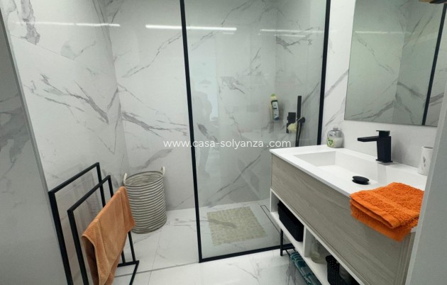 Herverkoop - Upper floor bungalow - Guardamar del Segura - El Raso