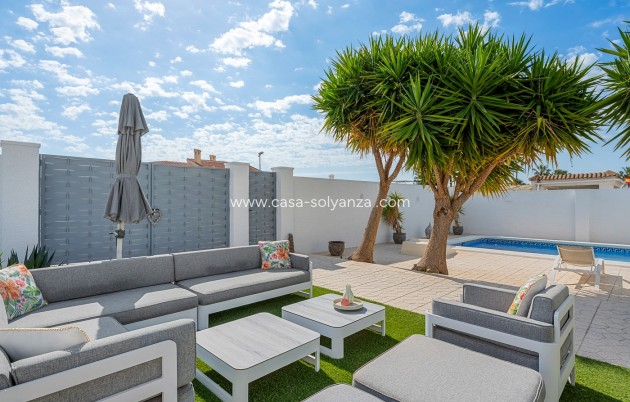 Herverkoop - Villa - Ciudad Quesada - Pueblo Bravo