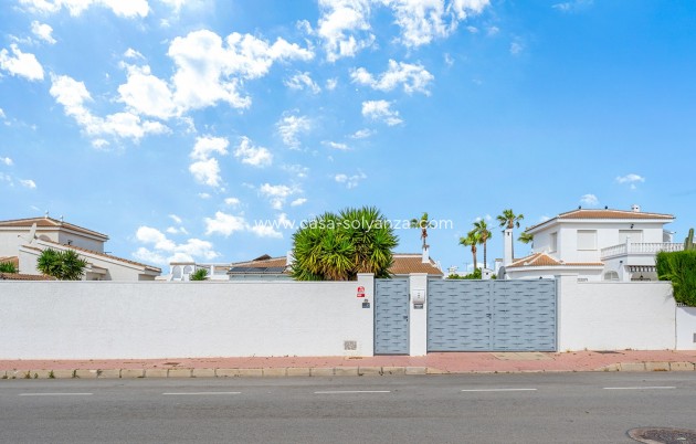 Herverkoop - Villa - Ciudad Quesada - Pueblo Bravo