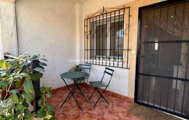 Herverkoop - Appartement / flat - Torrevieja - Aguas nuevas