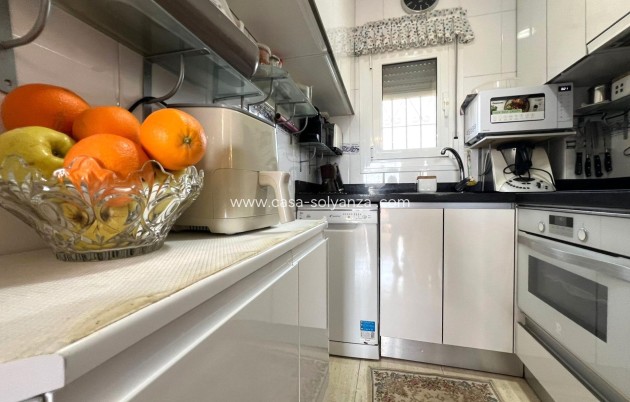 Herverkoop - Bungalow - Torrevieja - Aguas nuevas