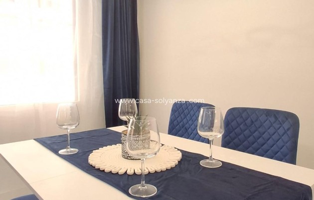 Herverkoop - Appartement / flat - Torrevieja - Acequion