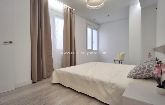 Herverkoop - Appartement / flat - Torrevieja - Acequion