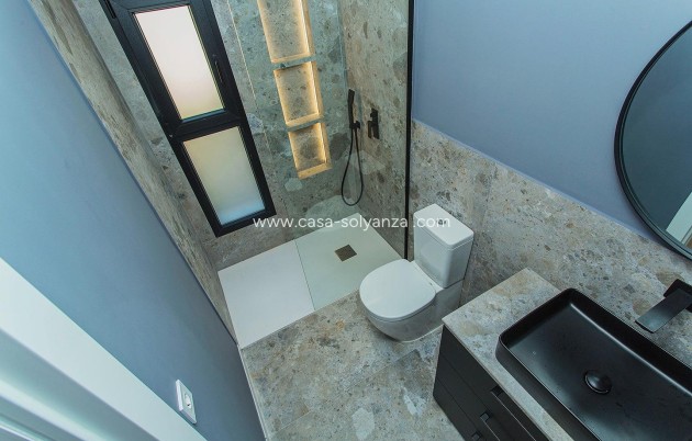 Herverkoop - Herenhuis - Torrevieja - La Siesta