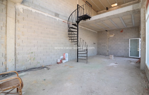 Reventa - Comercial - Benimar