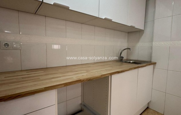Herverkoop - Appartement / flat - Torrevieja - Center