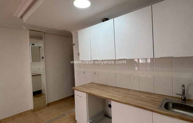 Herverkoop - Appartement / flat - Torrevieja - Center