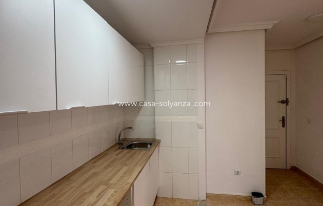 Herverkoop - Appartement / flat - Torrevieja - Center