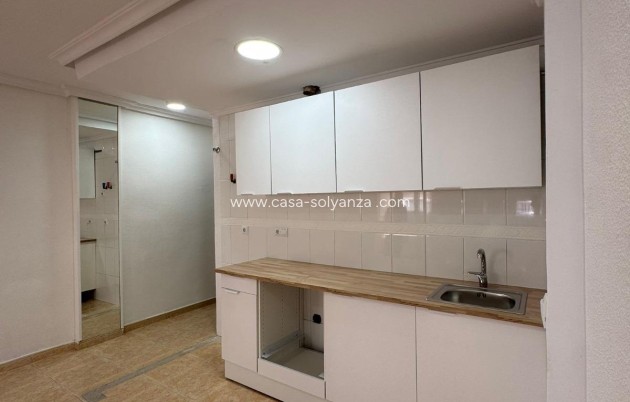 Herverkoop - Appartement / flat - Torrevieja - Center