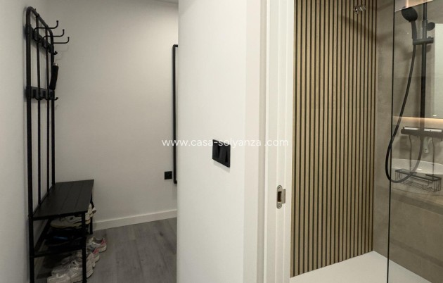 Herverkoop - Appartement / flat - Torrevieja - Center