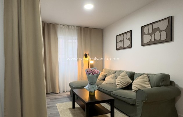 Herverkoop - Appartement / flat - Torrevieja - Center