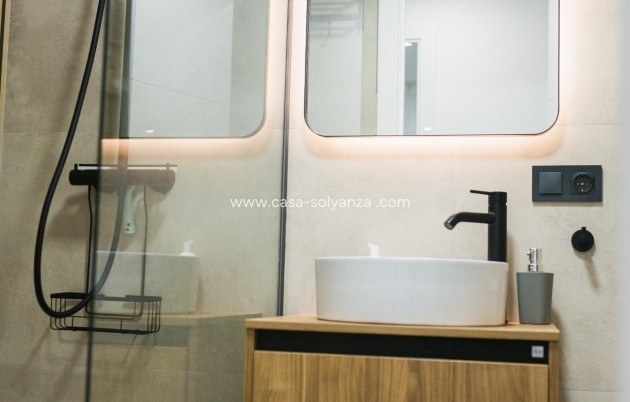 Herverkoop - Appartement / flat - Torrevieja - Center