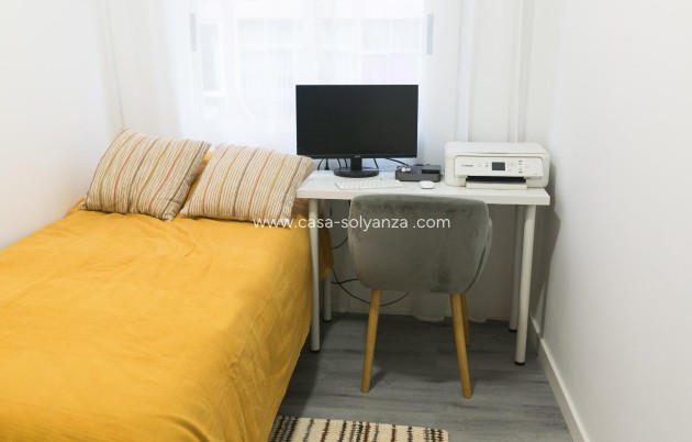 Herverkoop - Appartement / flat - Torrevieja - Center