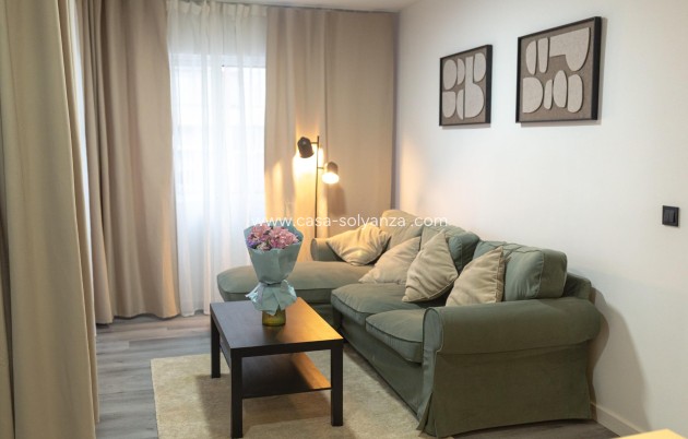 Herverkoop - Appartement / flat - Torrevieja - Center