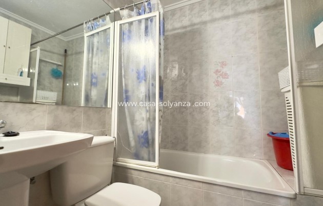 Revente - Appartement - Torrevieja - Acequion