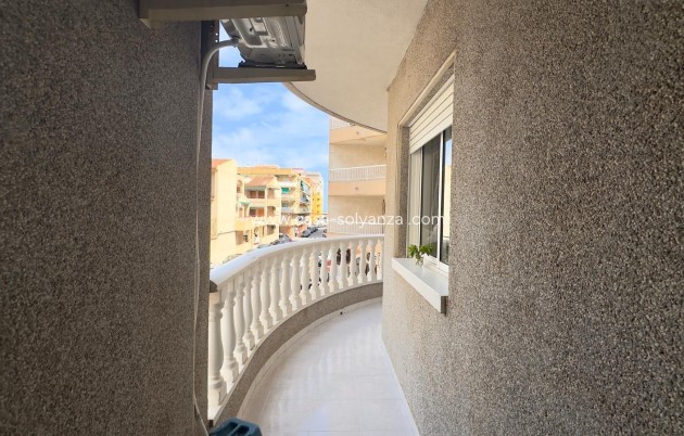 Revente - Appartement - Torrevieja - Acequion