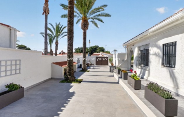 Reventa - Villa - Torrevieja - Costa Blanca