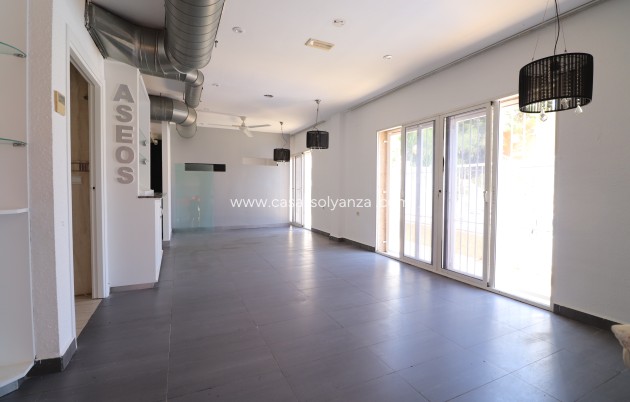 Reventa - Comercial - Ciudad Quesada - La Marquesa