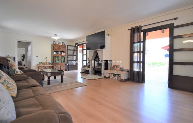 Revente - Villa - Orihuela Costa - Villamartín