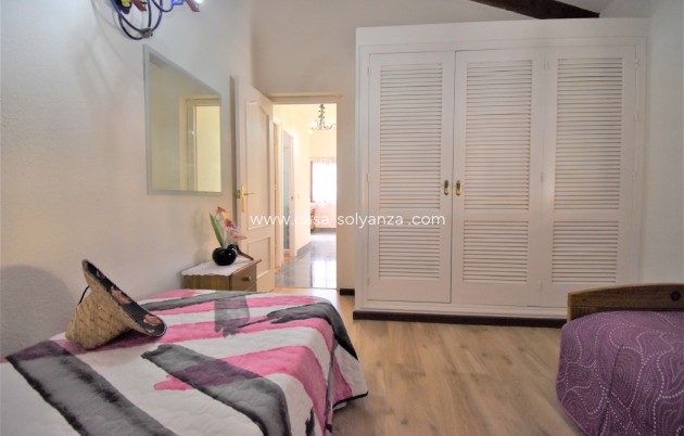 Revente - Villa - Orihuela Costa - Villamartín