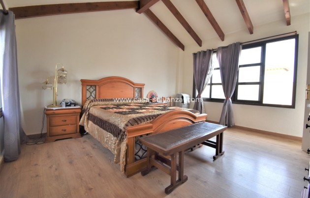 Revente - Villa - Orihuela Costa - Villamartín