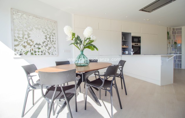 Resale - Apartment / flat - Las Colinas Golf Resort