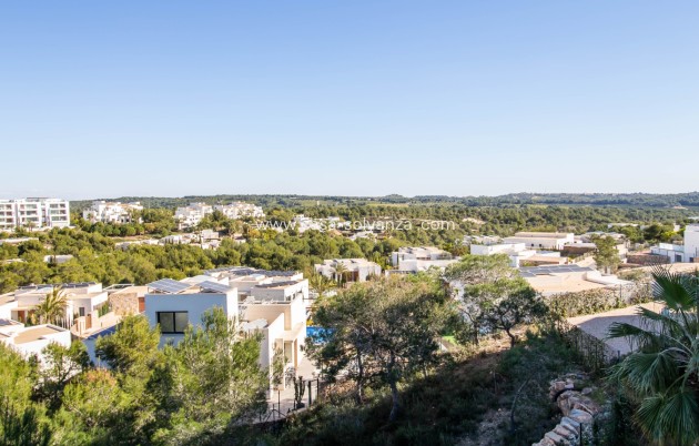 Resale - Apartment / flat - Las Colinas Golf Resort