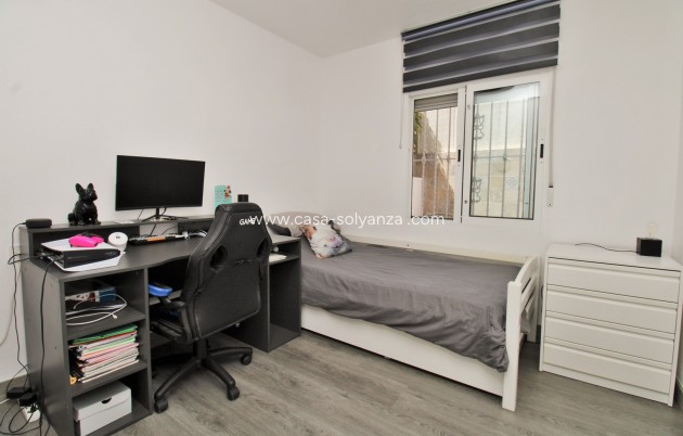 Reventa - Adosado - Villamartin - Villamartín