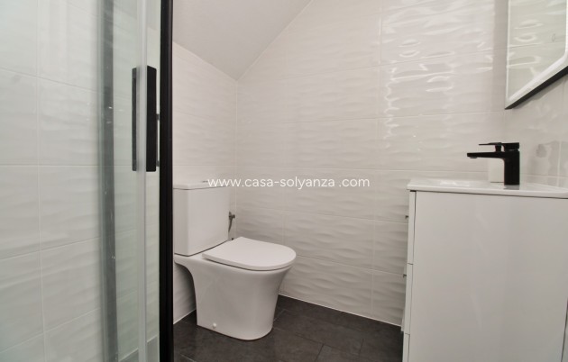 Reventa - Adosado - Villamartin - Villamartín