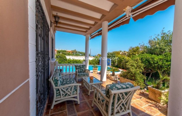 Resale - Villa - Torrevieja - La Mata