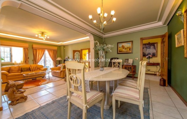 Resale - Villa - Torrevieja - La Mata