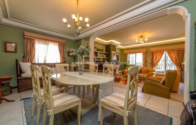 Resale - Villa - Torrevieja - La Mata