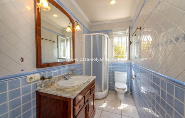 Resale - Villa - Torrevieja - La Mata