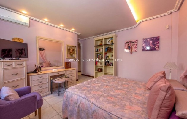 Resale - Villa - Torrevieja - La Mata