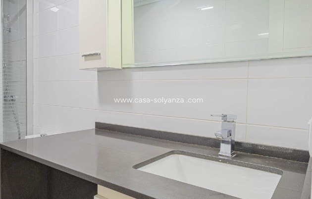 Resale - Apartament - Torrevieja