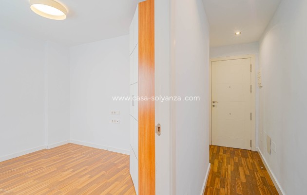 Resale - Apartament - Torrevieja