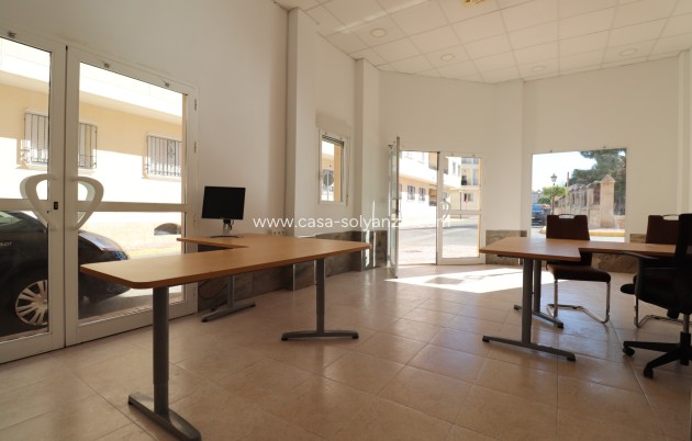 Resale - Commercial - Jacarilla