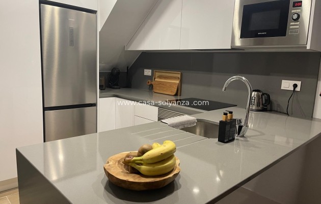 Herverkoop - Appartement / flat - Orihuela Costa - Las Filipinas