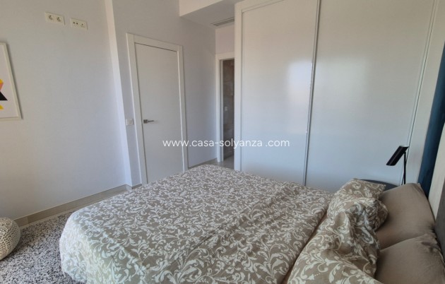 Resale - Villa - Torrevieja - Costa Blanca