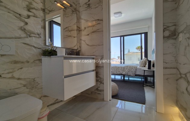 Resale - Villa - Torrevieja - Costa Blanca