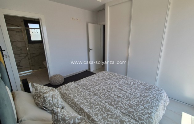 Resale - Villa - Torrevieja - Costa Blanca
