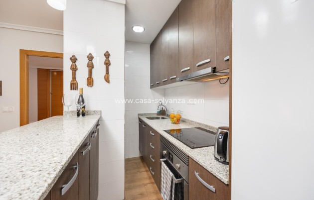 Herverkoop - Appartement / flat - Torrevieja - Center