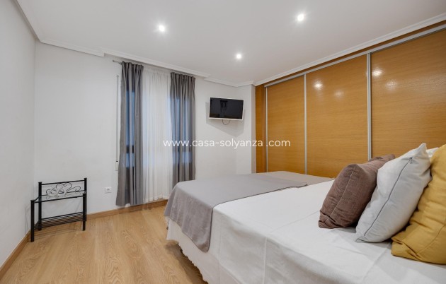 Herverkoop - Appartement / flat - Torrevieja - Center