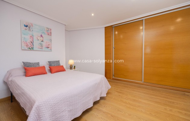 Herverkoop - Appartement / flat - Torrevieja - Center